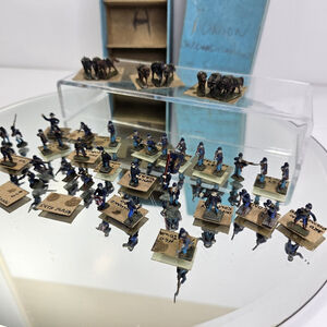 Lead Calvary & Soldiers Infantry Union Miniatures Military Army Painted Vintage